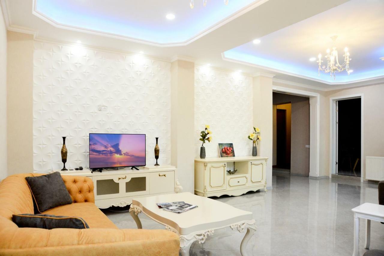 Hotel Bellis Tbilisi Esterno foto